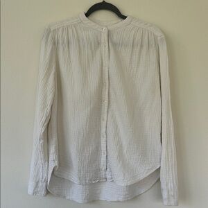 GAP Women's Cream Button-Down Shirt